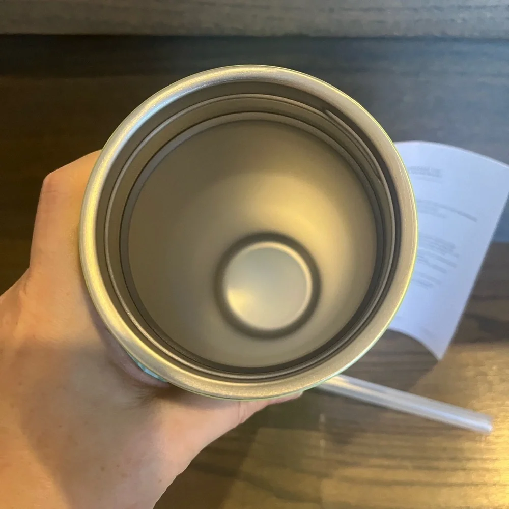 Starbucks Vacuum Insulated Cold Cup 24 oz